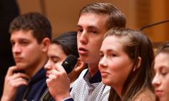 Sixto Fotografías. Sociedad. Cámara de Diputados - Foro en la Legislatura: estudiantes aseguran que viven la igualdad de manera más natural que los adultos