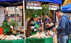 Sixto Fotografías. Sociedad. Productores Misioneros - Plaza de la Soberanía Alimentaria en Posadas: en el 24° aniversario de las Ferias Francas de la provincia