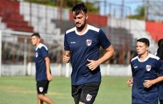 Foto de la galería: Con muchas caras nuevas, Guaraní arrancó la pretemporada