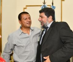Foto de la galería: Juraron como ministros Samuel López y Joselo Schuap