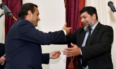 Foto de la galería: Juraron como ministros Samuel López y Joselo Schuap