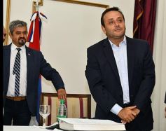 Foto de la galería: Juraron como ministros Samuel López y Joselo Schuap