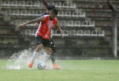 Foto de la galería: En su primer amistoso de pretemporada, Guaraní goleó a un combinado encarnaceno