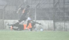 Foto de la galería: En su primer amistoso de pretemporada, Guaraní goleó a un combinado encarnaceno