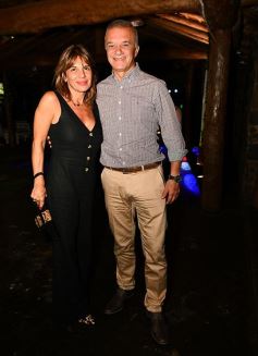 Foto de la galería: Los 60 de Néstor Carvallo en Pueblo Chico, inolvidable!!!