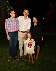 Foto de la galería: Los 60 de Néstor Carvallo en Pueblo Chico, inolvidable!!!