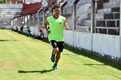 Foto de la galería: Guaraní derrotó a Atlético Posadas en otra jornada de amistosos en Villa Sarita