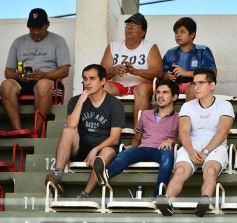 Foto de la galería: Guaraní derrotó a Atlético Posadas en otra jornada de amistosos en Villa Sarita