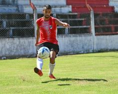 Foto de la galería: Guaraní derrotó a Atlético Posadas en otra jornada de amistosos en Villa Sarita