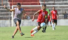 Foto de la galería: Guaraní derrotó a Atlético Posadas en otra jornada de amistosos en Villa Sarita