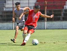 Foto de la galería: Guaraní derrotó a Atlético Posadas en otra jornada de amistosos en Villa Sarita