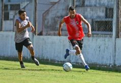 Foto de la galería: Guaraní derrotó a Atlético Posadas en otra jornada de amistosos en Villa Sarita