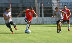 Foto de la galería: Guaraní derrotó a Atlético Posadas en otra jornada de amistosos en Villa Sarita
