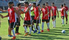 Foto de la galería: Guaraní derrotó a Atlético Posadas en otra jornada de amistosos en Villa Sarita