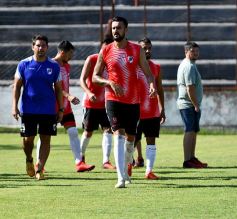 Foto de la galería: Guaraní derrotó a Atlético Posadas en otra jornada de amistosos en Villa Sarita