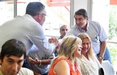 Foto de la galería: “Debemos ser ordenados y trabajar sobre pautas cumplibles”, indicó el Gobernador a los intendentes