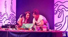 Foto de la galería: El Galpón de la Murga de la Estación vibró con el arte de la la Asociación de Músicas Unidas de Misiones