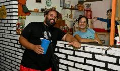 Foto de la galería: El Galpón de la Murga de la Estación vibró con el arte de la la Asociación de Músicas Unidas de Misiones