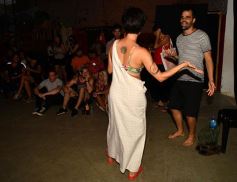 Foto de la galería: El Galpón de la Murga de la Estación vibró con el arte de la la Asociación de Músicas Unidas de Misiones