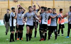 Foto de la galería: Triunfazo de Crucero ante Boca Unidos