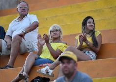 Foto de la galería: Triunfazo de Crucero ante Boca Unidos