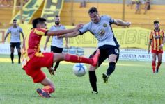 Foto de la galería: Triunfazo de Crucero ante Boca Unidos