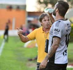 Foto de la galería: Triunfazo de Crucero ante Boca Unidos