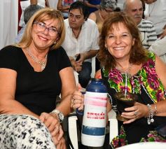 Foto de la galería: Radicales de toda la provincia homenajearon a Raúl Solmoirago