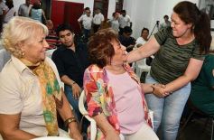 Foto de la galería: Radicales de toda la provincia homenajearon a Raúl Solmoirago