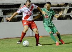 Foto de la galería: Guaraní goleó a El Timbó y es líder de su zona en el Regional Amateur