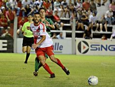 Foto de la galería: Guaraní goleó a El Timbó y es líder de su zona en el Regional Amateur