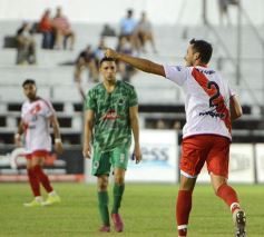 Foto de la galería: Guaraní goleó a El Timbó y es líder de su zona en el Regional Amateur
