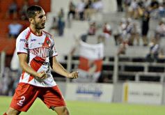 Foto de la galería: Guaraní goleó a El Timbó y es líder de su zona en el Regional Amateur