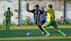 Foto de la galería: La Picada pegó primero ante Atlético Posadas