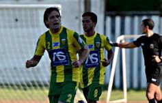 Foto de la galería: La Picada pegó primero ante Atlético Posadas