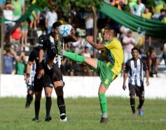 Foto de la galería: La Picada pegó primero ante Atlético Posadas