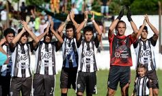 Foto de la galería: La Picada pegó primero ante Atlético Posadas