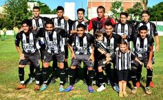 Foto de la galería: La Picada pegó primero ante Atlético Posadas