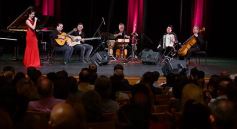 Foto de la galería: El pianista Miguel Ángel Estrella maravilló a todos con su concierto en el Teatro Lírico