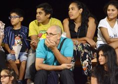 Foto de la galería: Postales de los Carnavales del Río: la noche que el ritmo pudo más que el frío