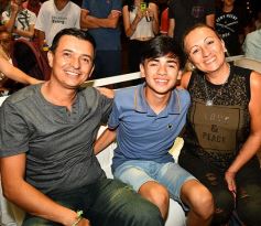 Foto de la galería: Postales de los Carnavales del Río: la noche que el ritmo pudo más que el frío