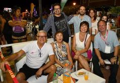 Foto de la galería: Postales de los Carnavales del Río: la noche que el ritmo pudo más que el frío