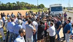 Foto de la galería: Herrera Ahuad encabezó entrega de equipos viales para municipios misioneros