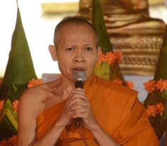 Foto de la galería: La comunidad laosiana festejó sus cuatro décadas en Misiones con la inauguración del Buda gigante