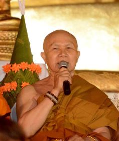 Foto de la galería: La comunidad laosiana festejó sus cuatro décadas en Misiones con la inauguración del Buda gigante