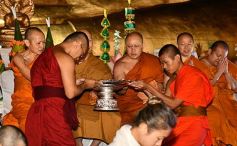 Foto de la galería: La comunidad laosiana festejó sus cuatro décadas en Misiones con la inauguración del Buda gigante
