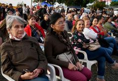 Foto de la galería: La comunidad laosiana festejó sus cuatro décadas en Misiones con la inauguración del Buda gigante