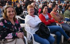 Foto de la galería: La comunidad laosiana festejó sus cuatro décadas en Misiones con la inauguración del Buda gigante