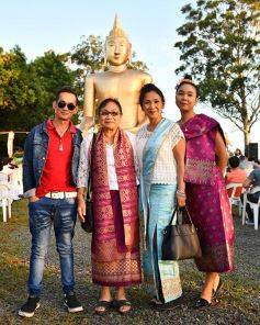 Foto de la galería: La comunidad laosiana festejó sus cuatro décadas en Misiones con la inauguración del Buda gigante