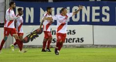 Foto de la galería: Guaraní, líder de la Zona 7 del Regional Amateur